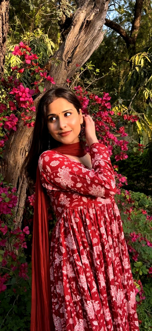 Laal Anarkali Set β€οΈβ¨