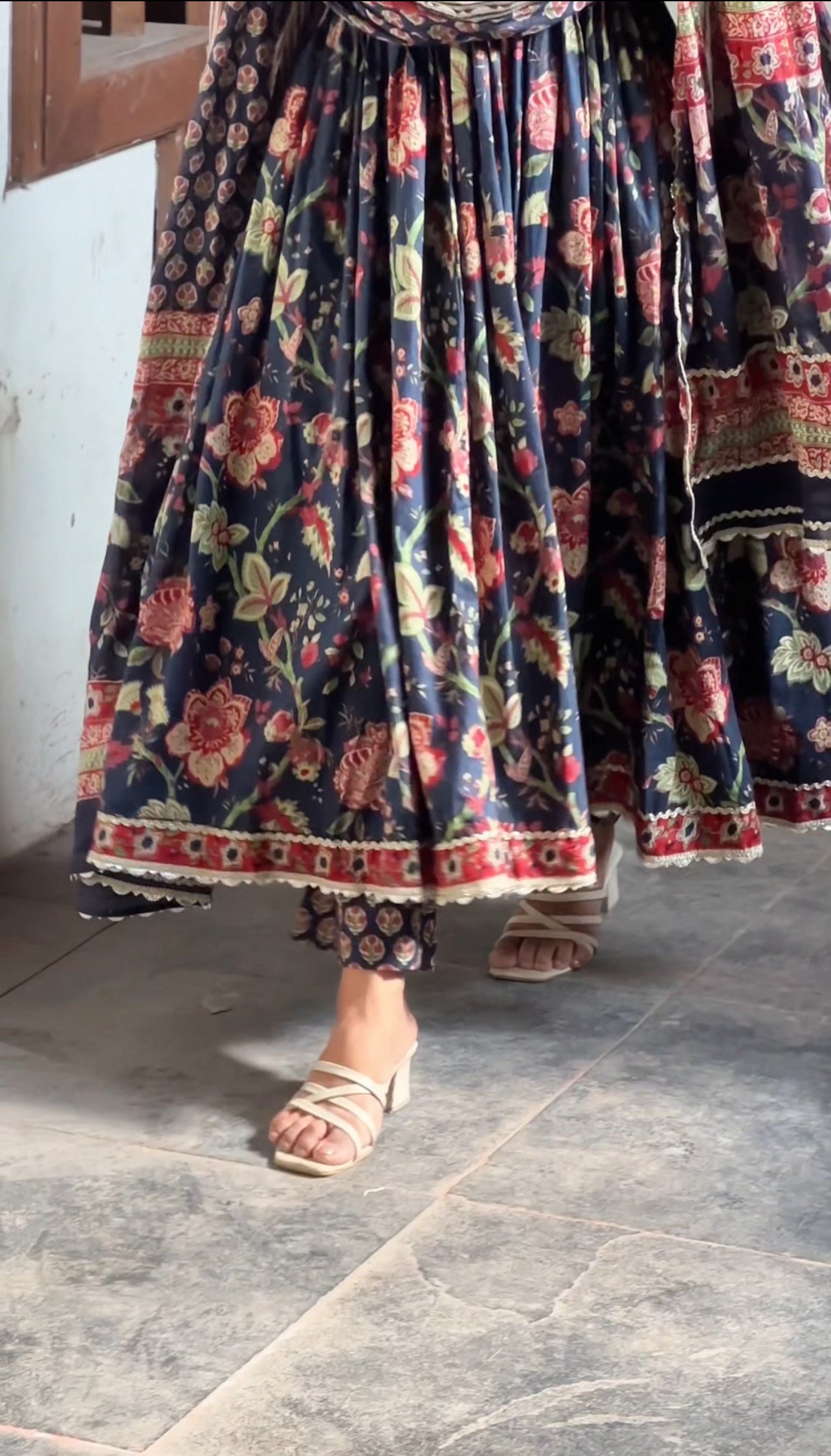 Nilgiri Set 🦢🌸✨