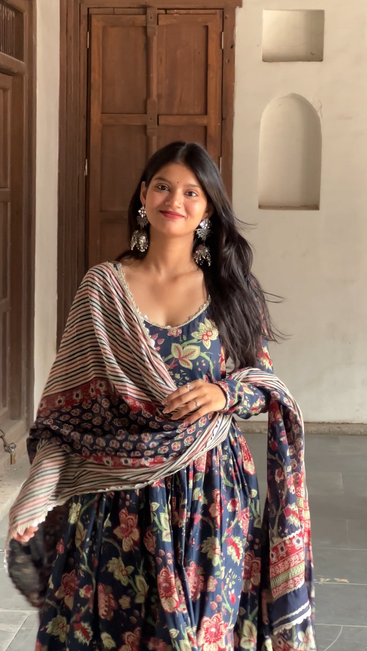 Nilgiri Set 🦢🌸✨